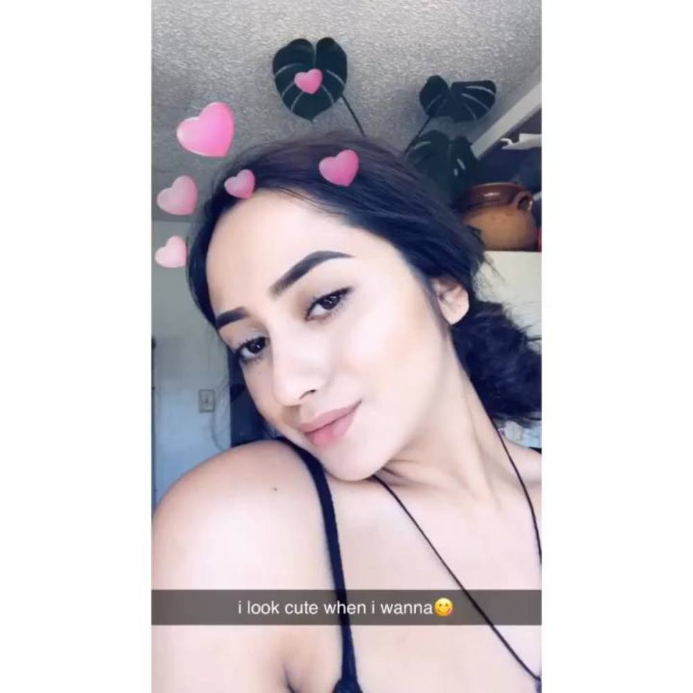 Meet your Posher, Izabell